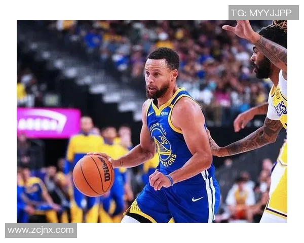 勇士主场大胜湖人，库里砍下29分创造NBA历史，勇士豪取两连胜